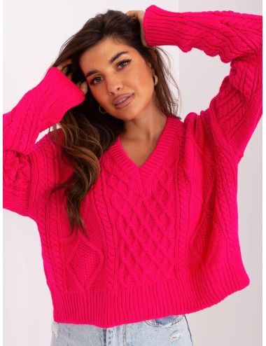Krótki sweter z warkoczami