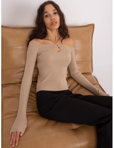 Sweter z odkrytymi ramionami