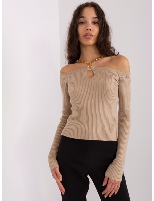 Sweter z odkrytymi ramionami