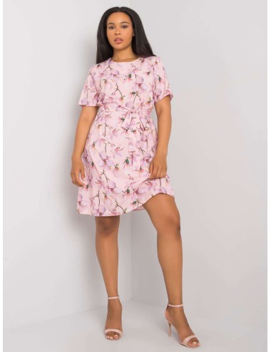 Sukienka plus size w kwiaty z wiązaniem