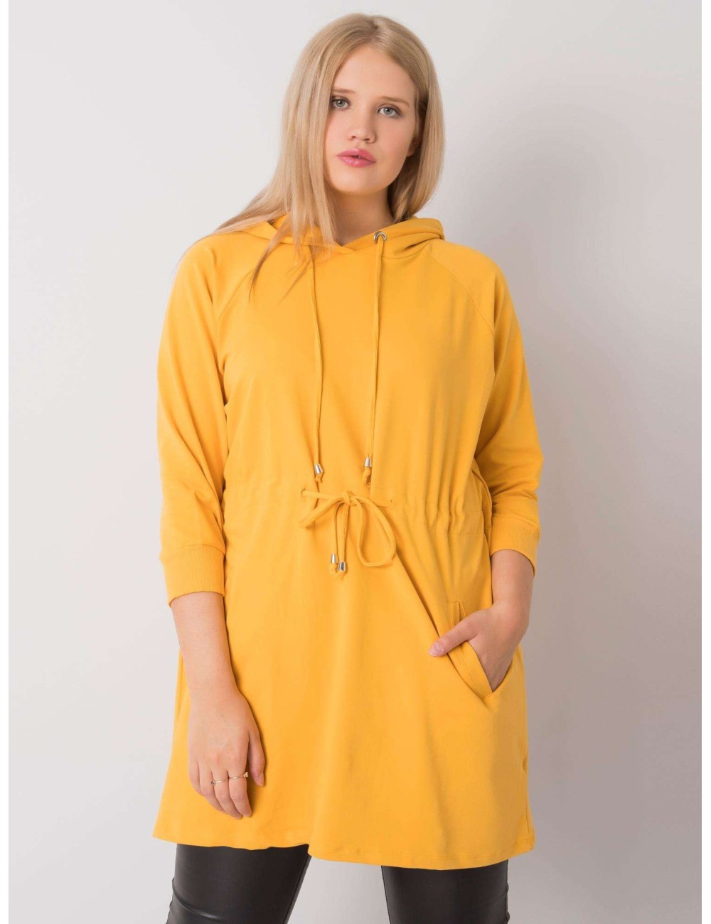 Długa bluza plus size