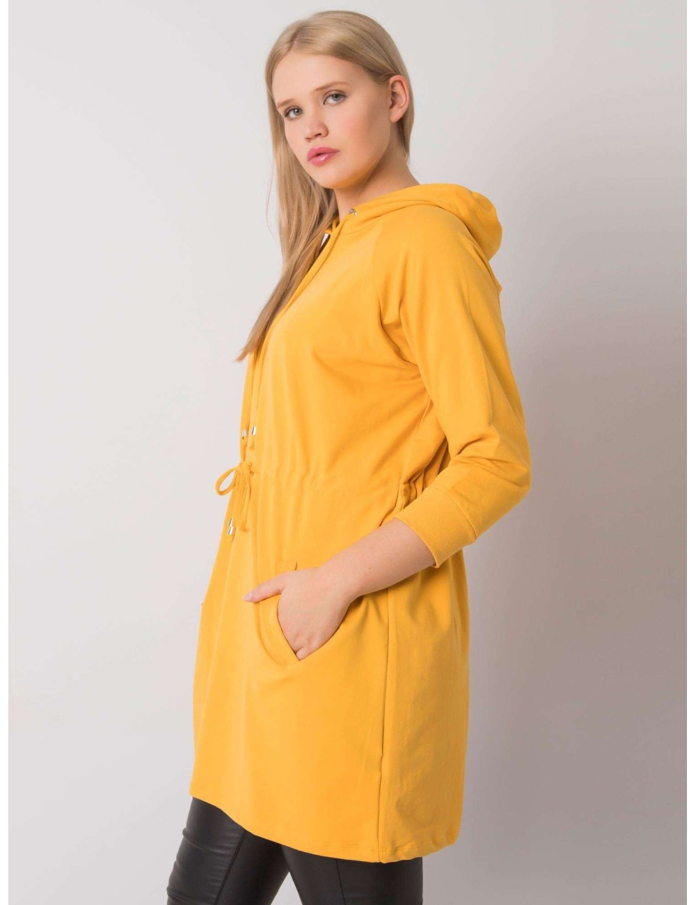Długa bluza plus size