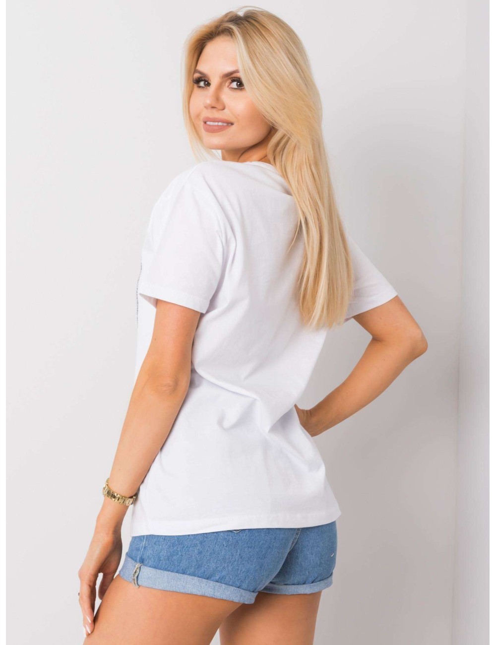 T-shirt z nadrukiem i aplikacją