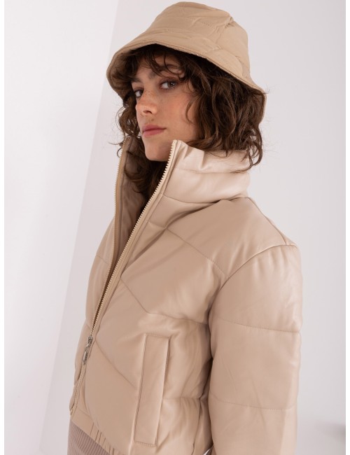 Camelowy pikowany kapelusz bucket hat