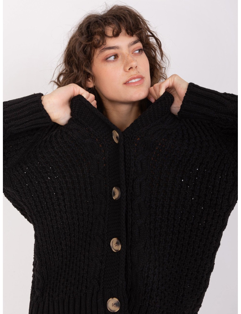 Sweter rozpinany z wełną