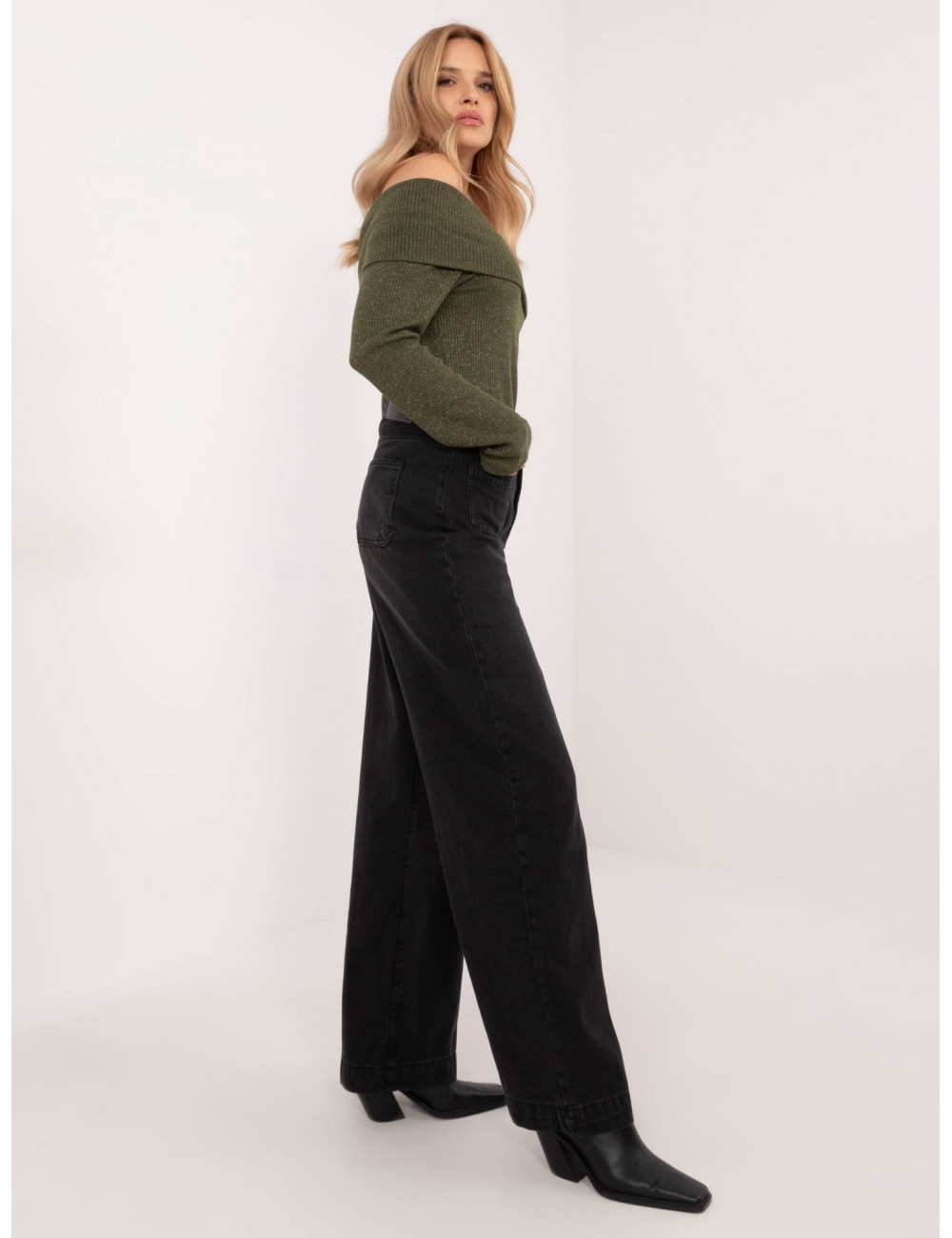 Spodnie jeans-D80016BD62456B150