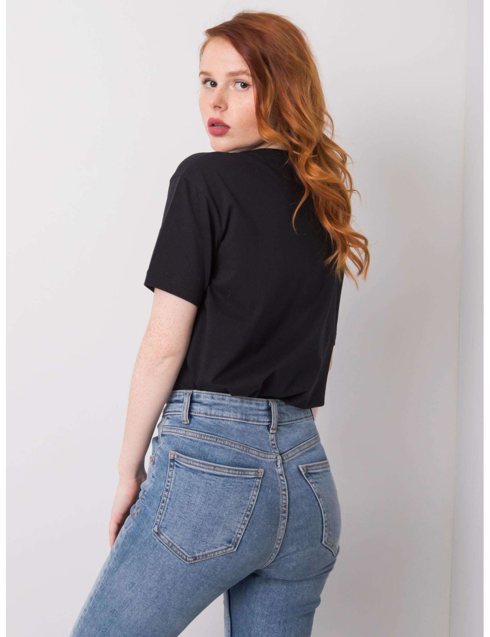 T-shirt damski z dżetami