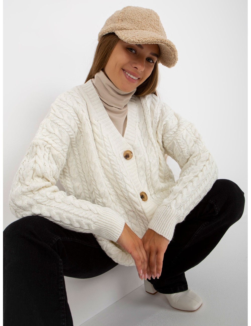 Sweter rozpinany z warkoczami RUE PARIS