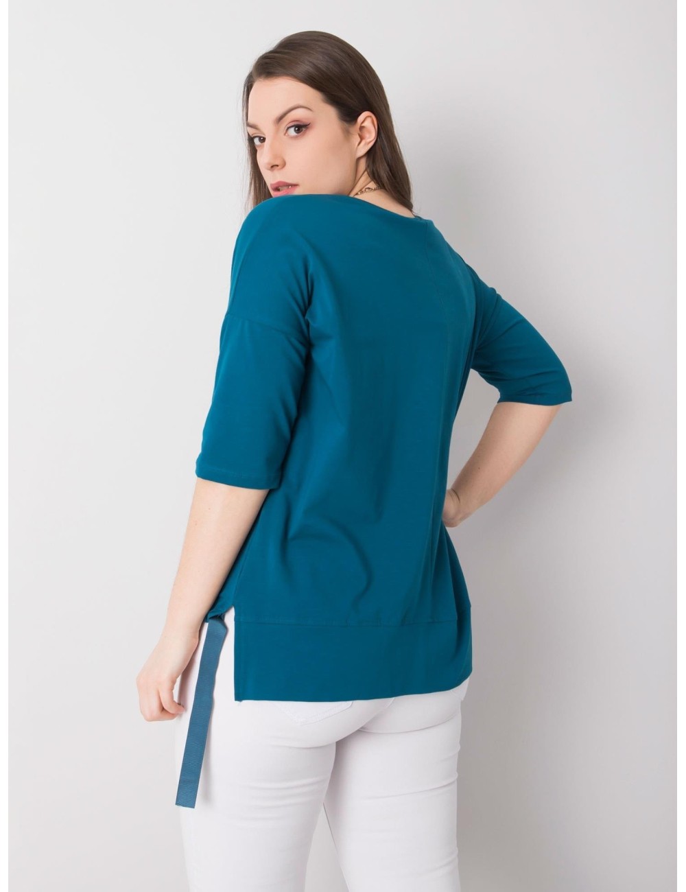 Damska bluzka plus size z aplikacją