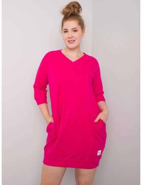 Mini sukienka plus size z rękawem 3/4