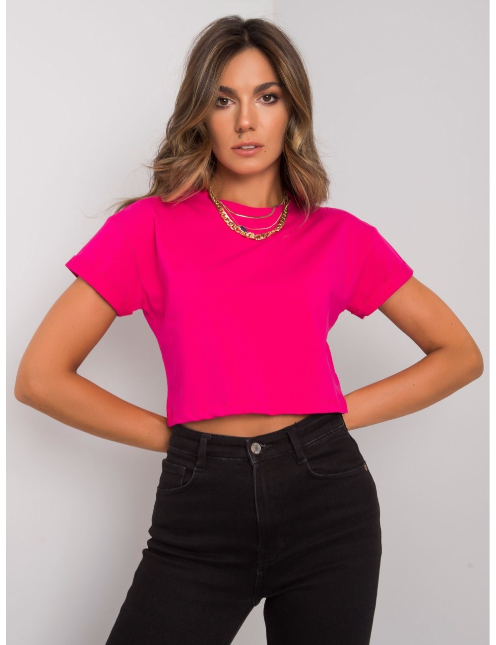 Krótki t-shirt bawełniany