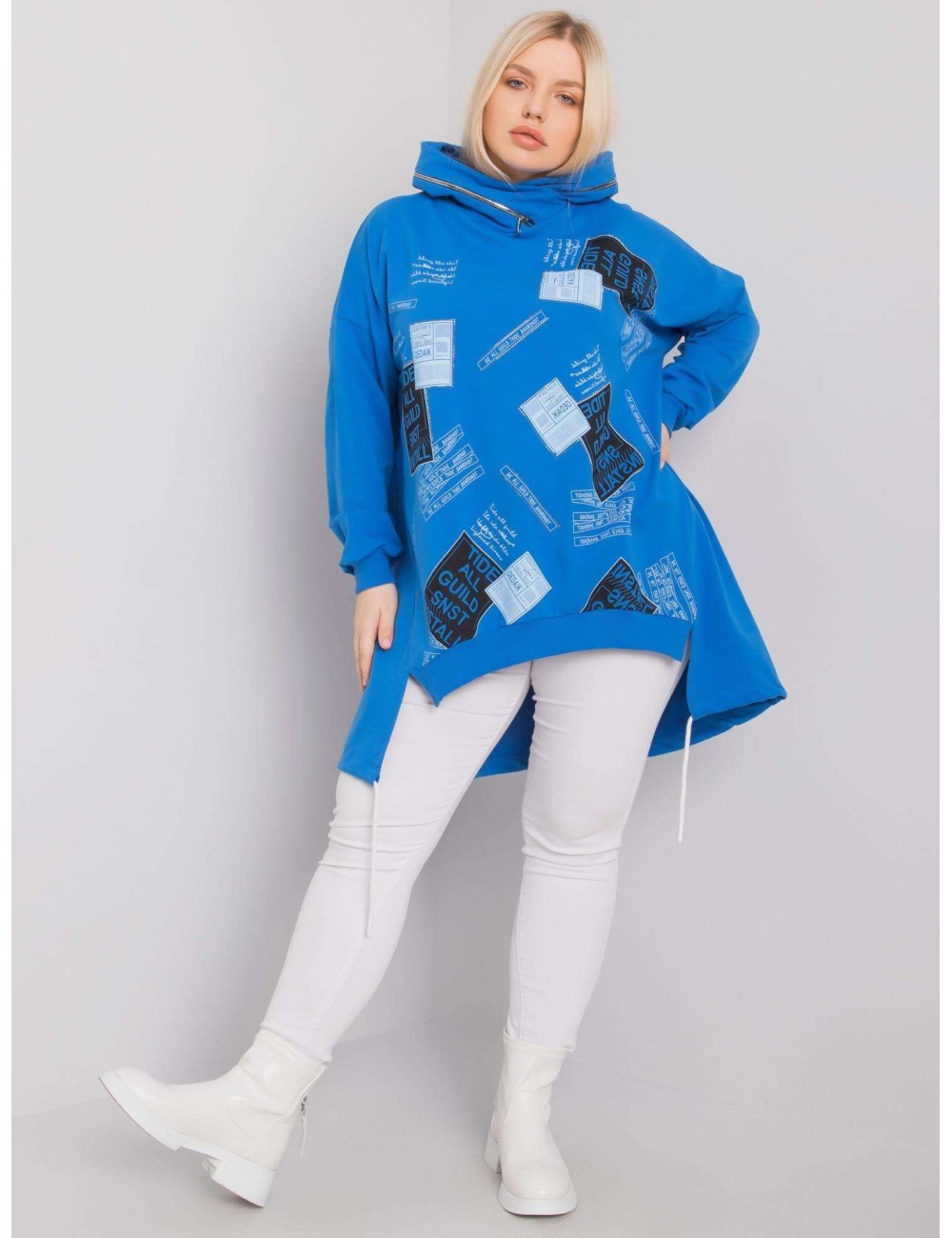 Bluza plus size z nadrukiem i aplikacją