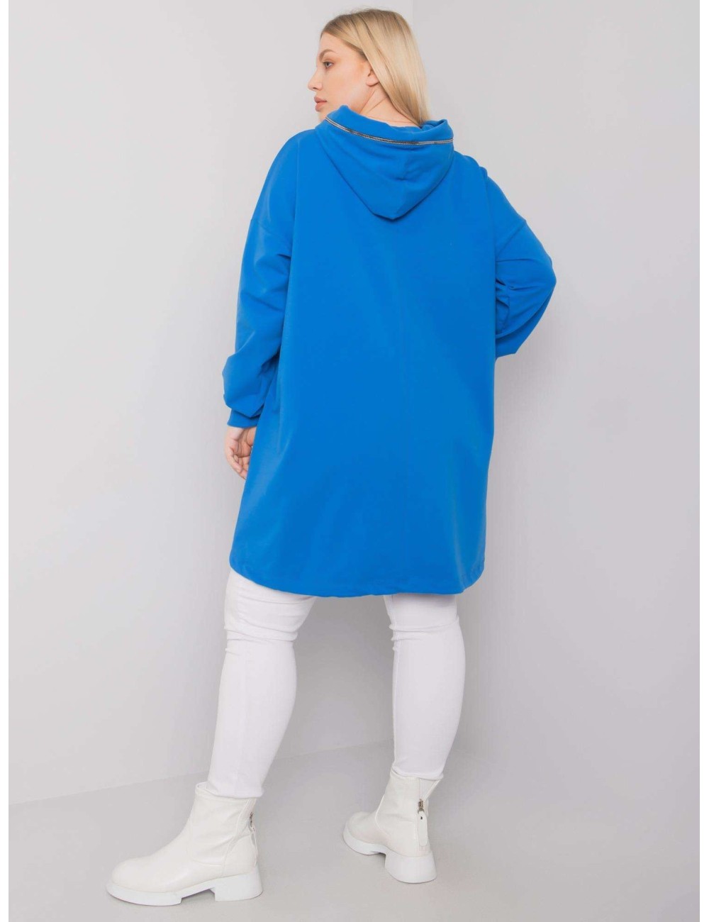 Bluza plus size z nadrukiem i aplikacją