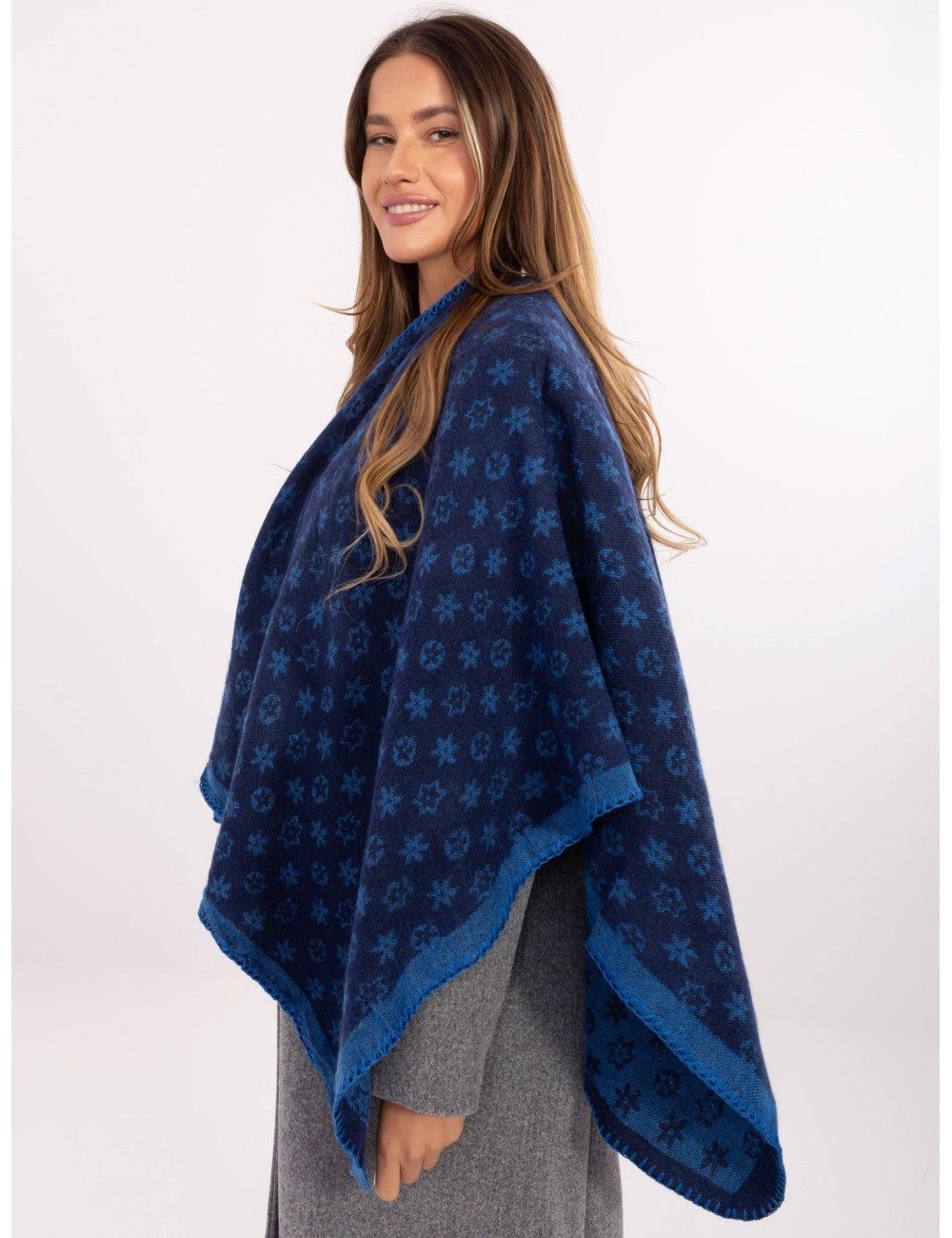 Poncho-AT-PN-7661.89