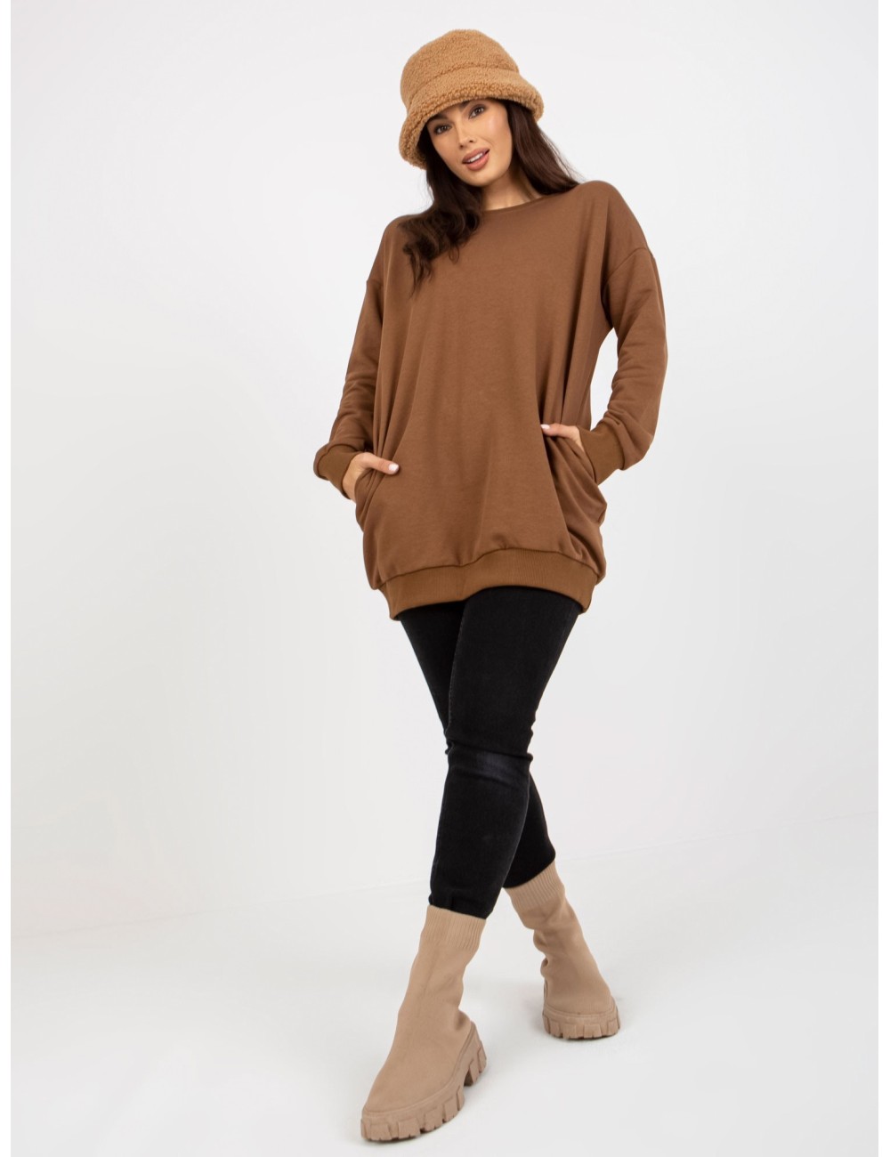 Brudnoróżowa długa bluza basic z okrągłym dekoltem