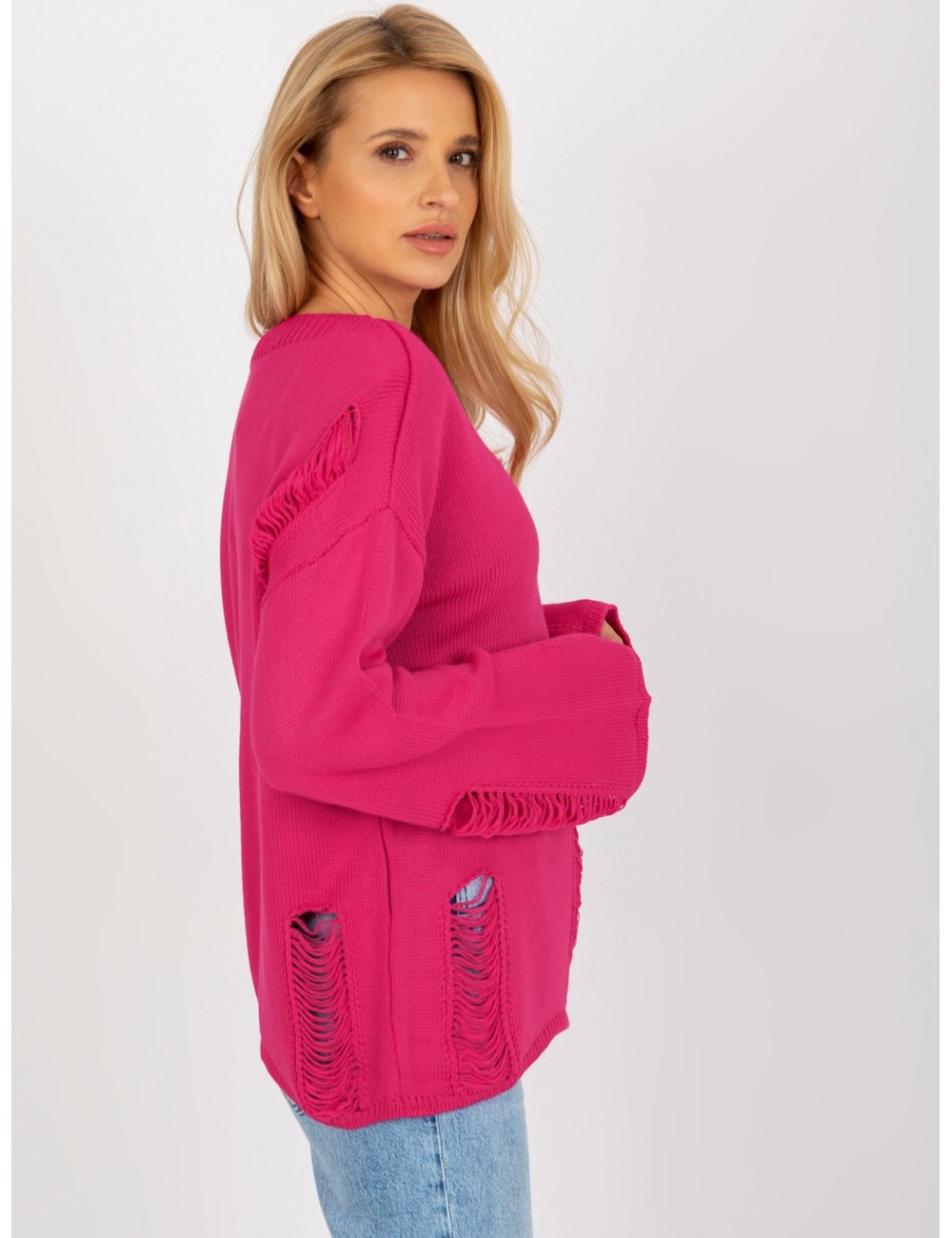 Damski sweter oversize z dziurami z wełną