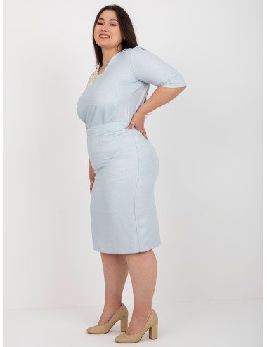 Jasnobrzoskwiniowa ołówkowa spódnica plus size