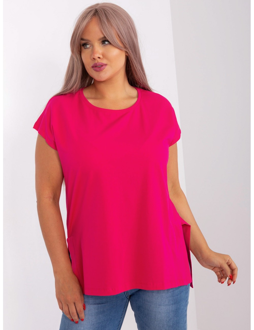 Jasnozielona bluzka basic plus size z dłuższym tyłem