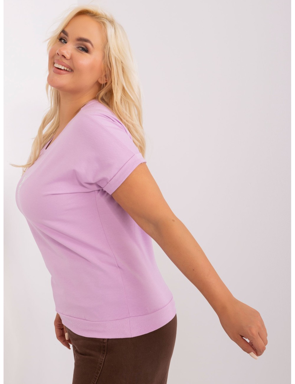 Bluzka plus size z naszywką