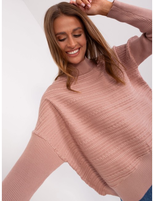 Sweter asymetryczny z warkoczami