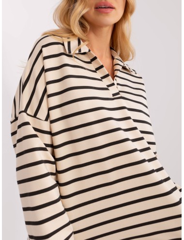 Bluzka oversize z rozcięciami