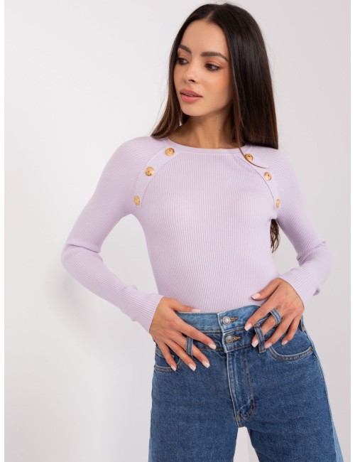 Sweter klasyczny z ozdobnymi guzikami