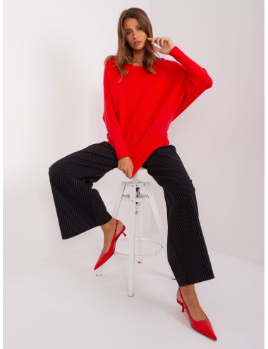 Damski sweter oversize o kroju nietoperza