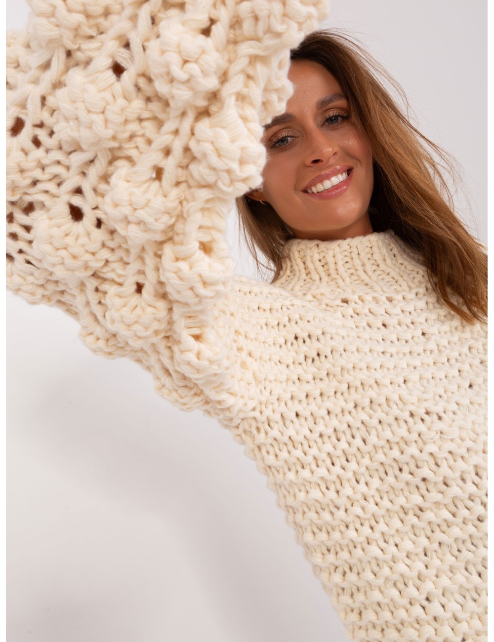 Sweter oversize z grubym splotem