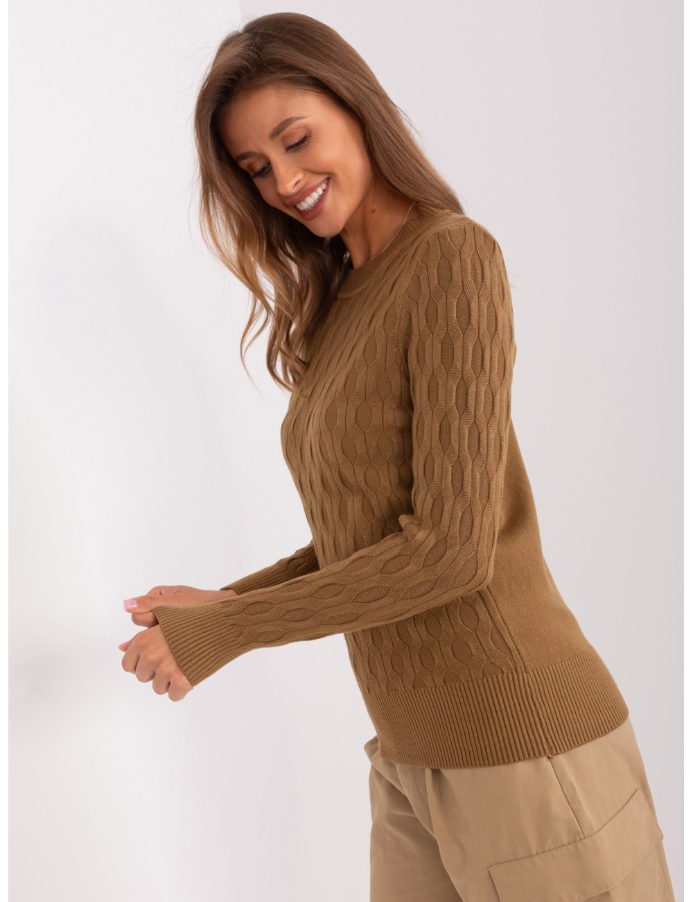 Sweter klasyczny we wzory