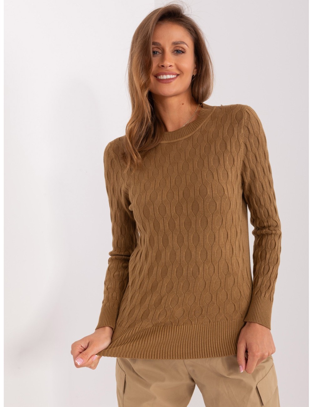 Sweter klasyczny we wzory