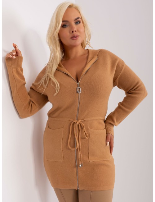 Rozpinany sweter plus size z wiskozą