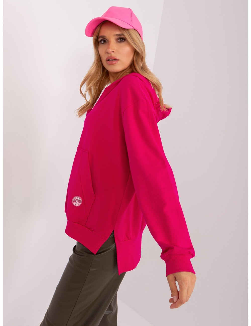 Bluza rozpinana o asymetrycznym kroju