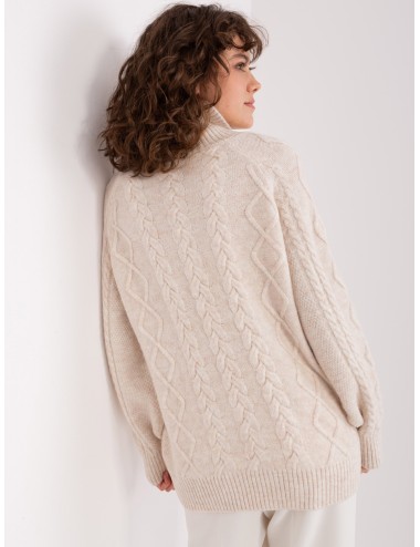 Sweter w warkocze z golfem