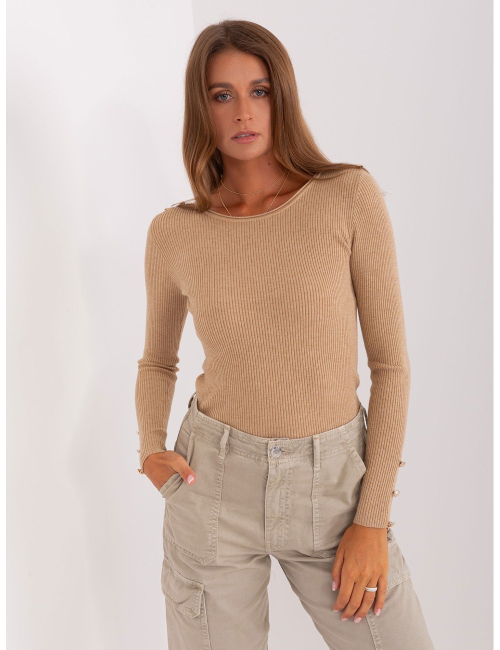 Damski sweter klasyczny z wiskozą