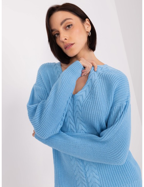 Damski sweter klasyczny z warkoczami