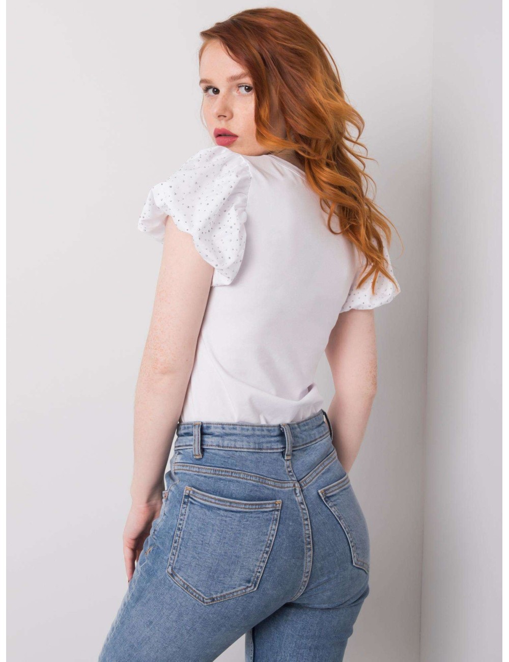 T-shirt z aplikacją z dżetów