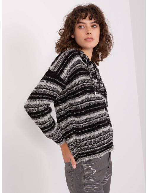 Damski sweter z zapięciem