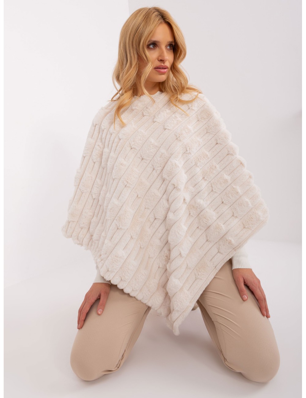 Poncho-AT-PN-2347.68-bordowy