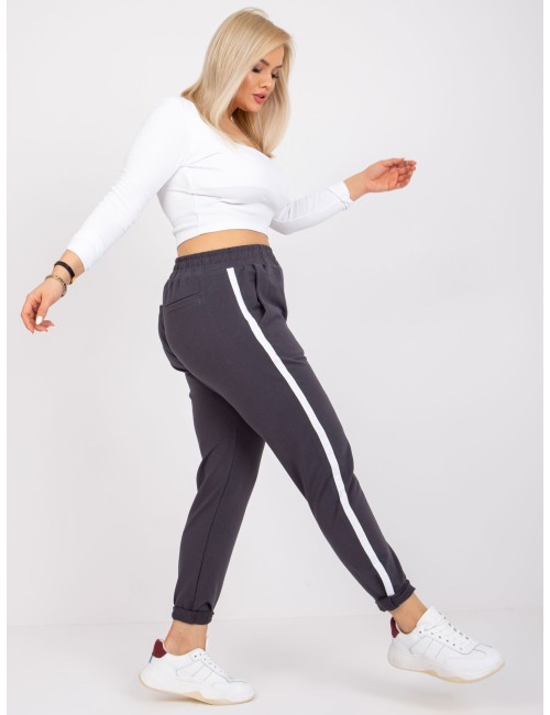 Spodnie dresowe plus size z lampasami