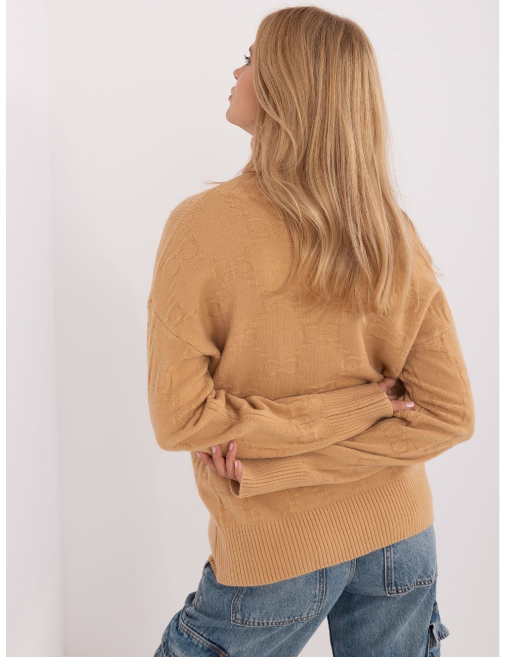 Sweter-AT-SW-2342-1.35-szary