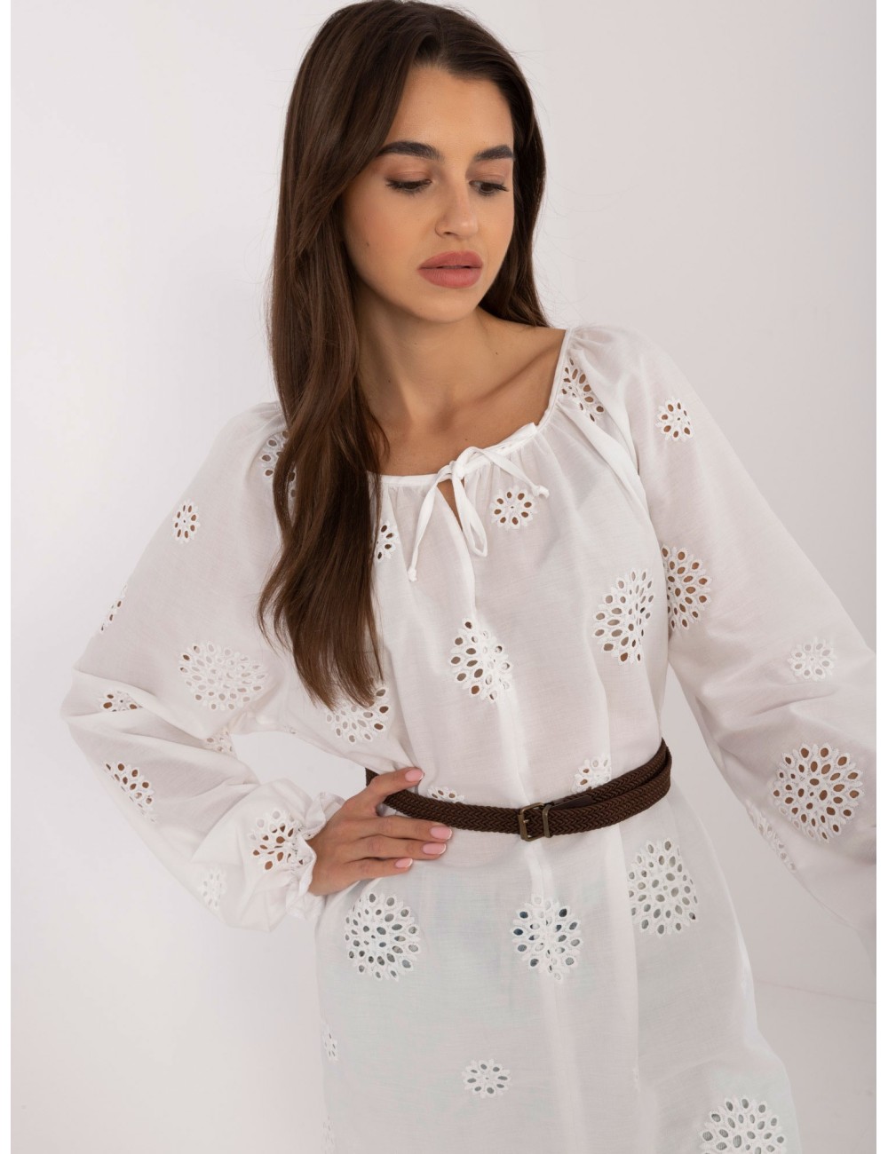 Bluzka-LK-BZ-509747.80-ciemny bezowy