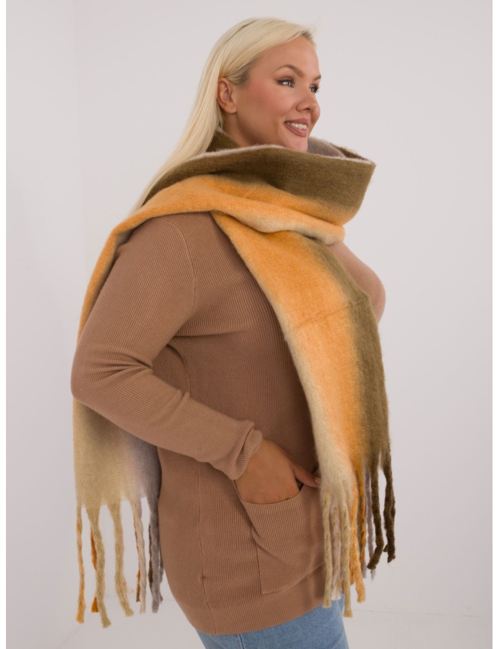 Szalik-AT-SZ-2320.50-jasny zielony