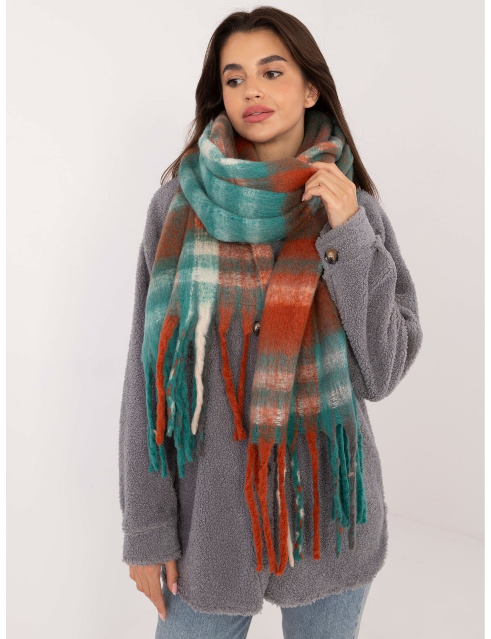 Szalik-AT-SZ-231301.49-ciemny niebieski