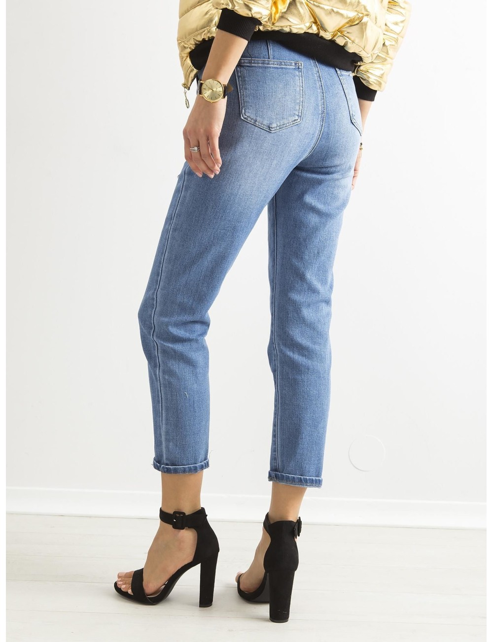 Jeansowe boyfriendy high waist z wiązaniem