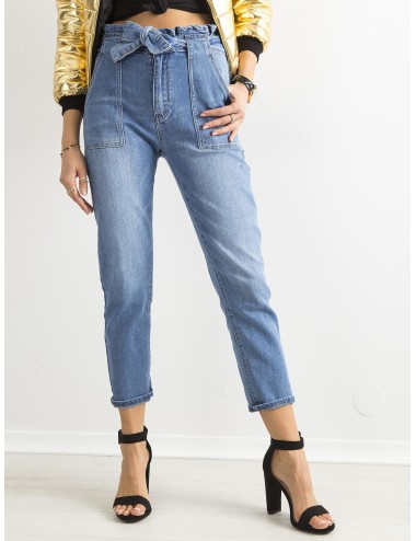 Jeansowe boyfriendy high waist z wiązaniem