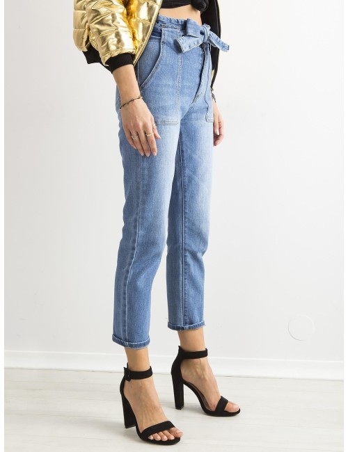 Jeansowe boyfriendy high waist z wiązaniem