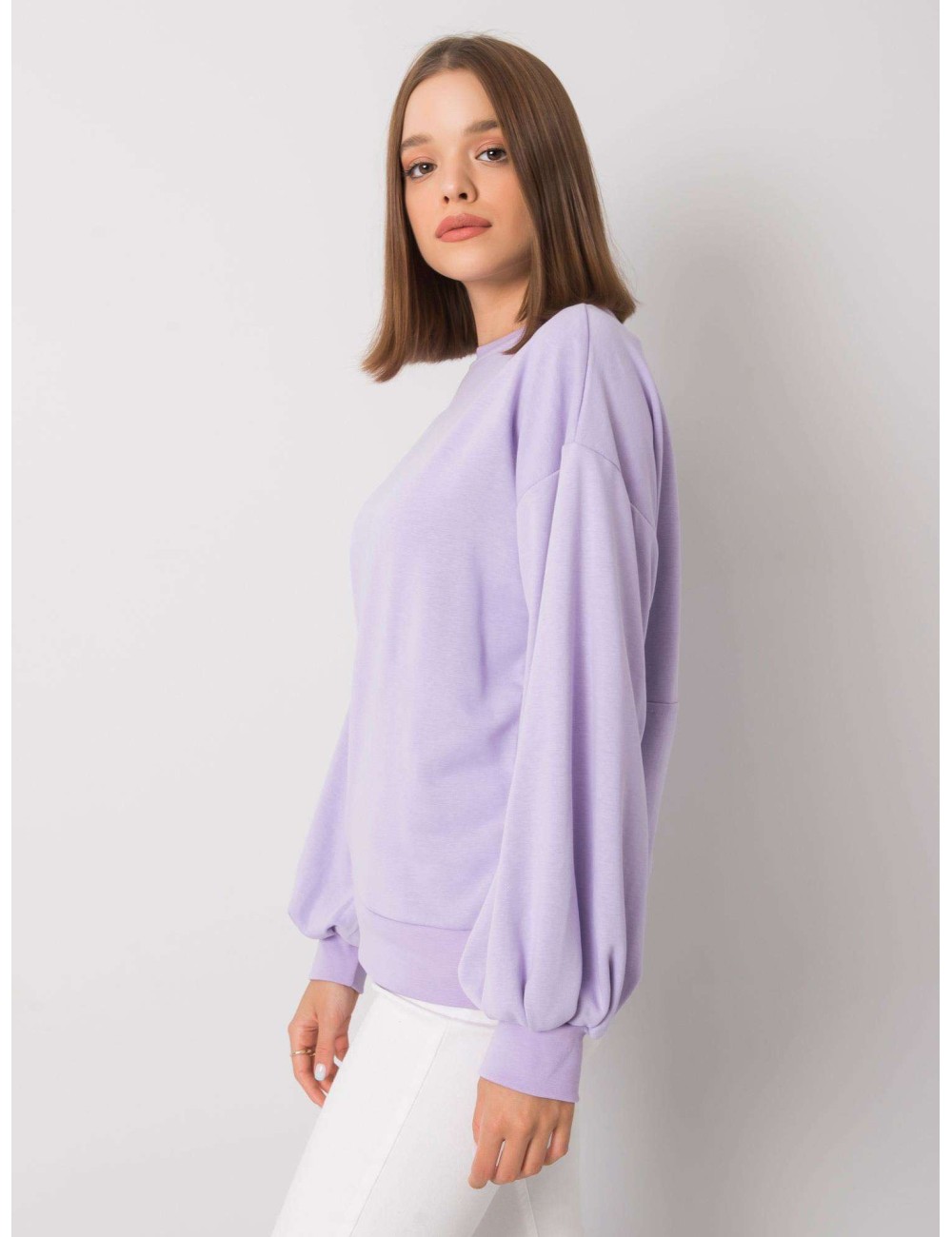 Fioletowa bluza z wycięciem na plecach