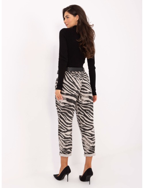 Spodnie-IT-SP-242975-2.78-beżowy