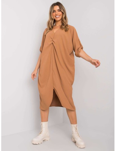 Brudnoróżowa sukienka oversize