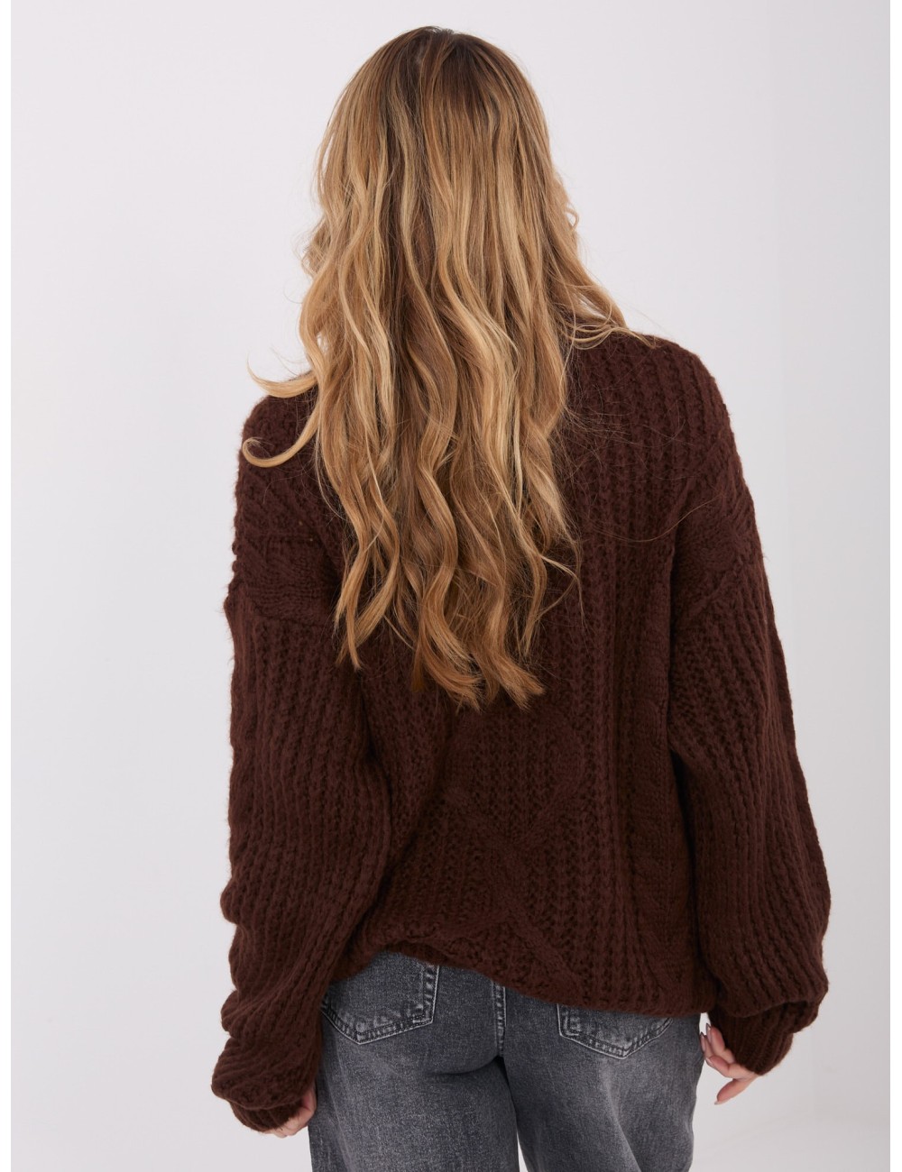 Sweter-IN-SW-33831.25-ciemny bezowy